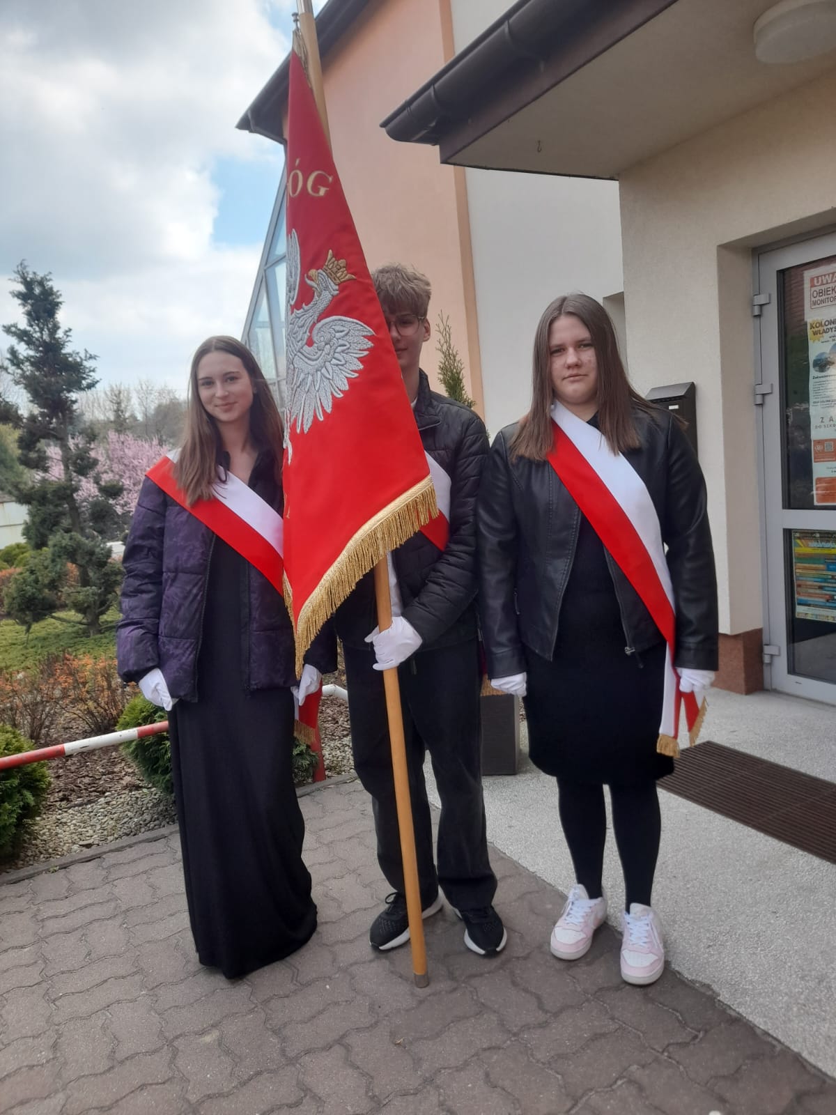 Nasza szkoła uczciła pamięć ofiar Zbrodni Katyńskiej